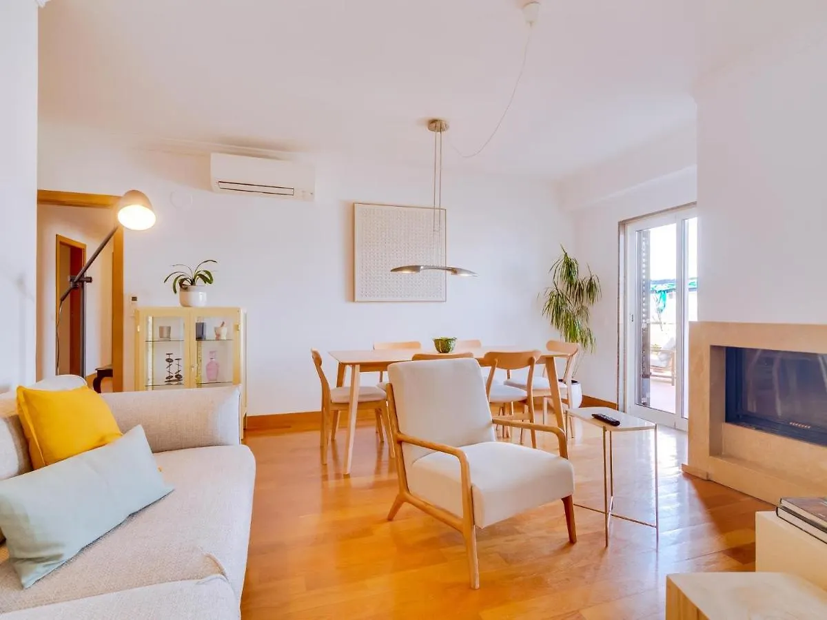 Al - Quarteira Terrace Penthouse Apartment