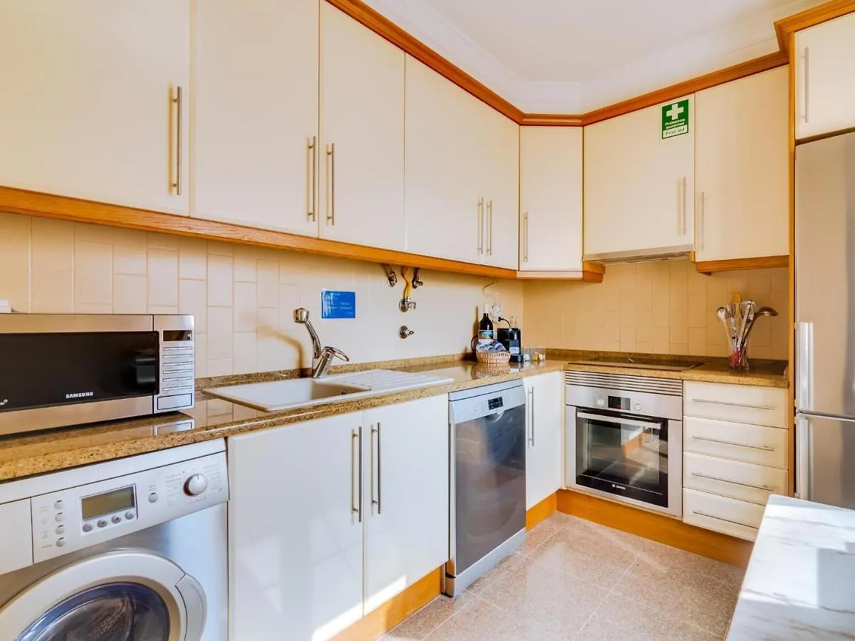 Al - Quarteira Terrace Penthouse Apartment 0*,  Portugal