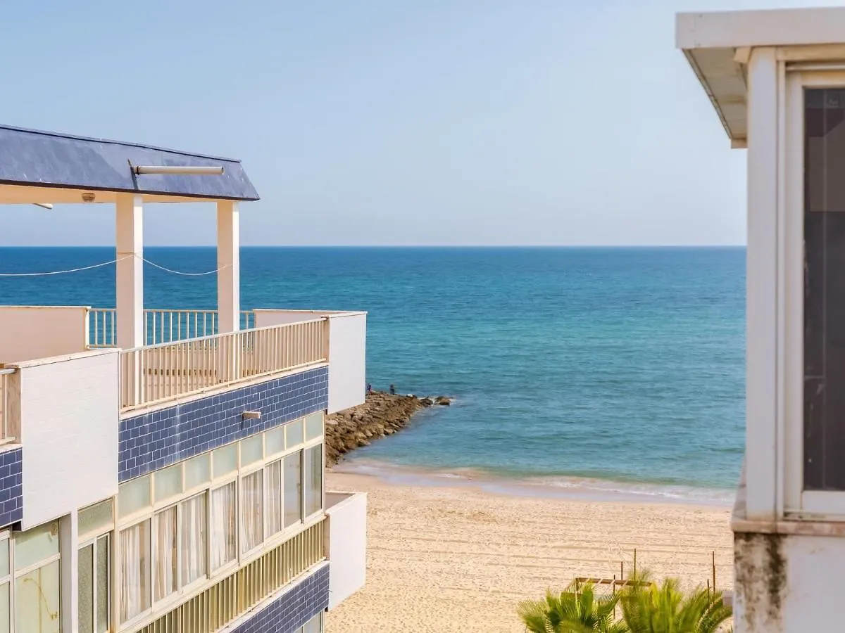 Al - Quarteira Terrace Penthouse Apartment