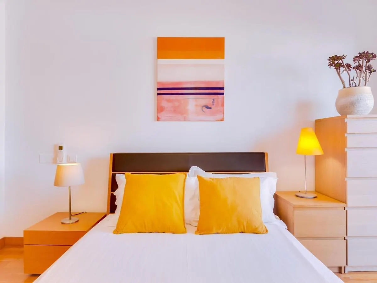Al - Quarteira Terrace Penthouse Apartment