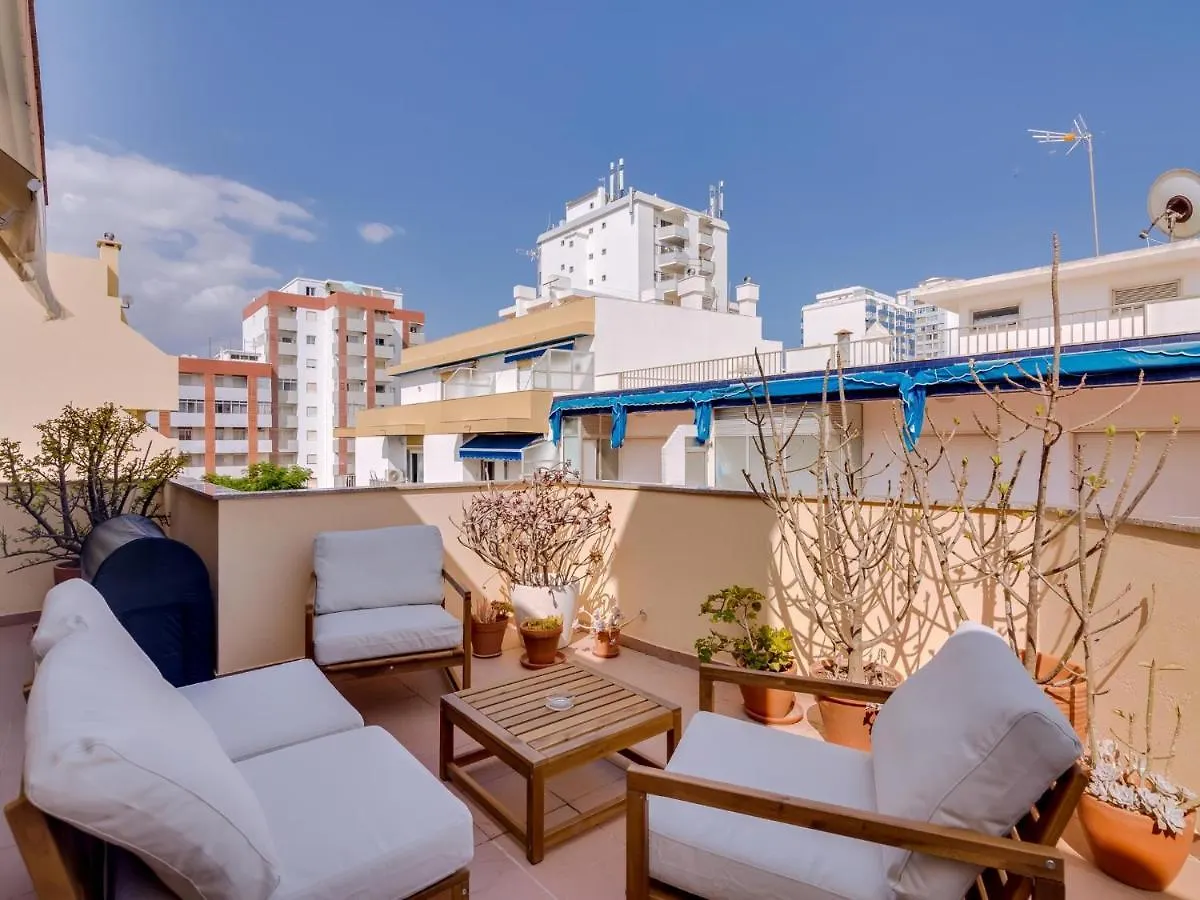 Al - Quarteira Terrace Penthouse Apartment